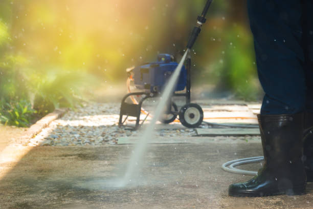Best Warehouse Cleaning  in Starbuck, MN